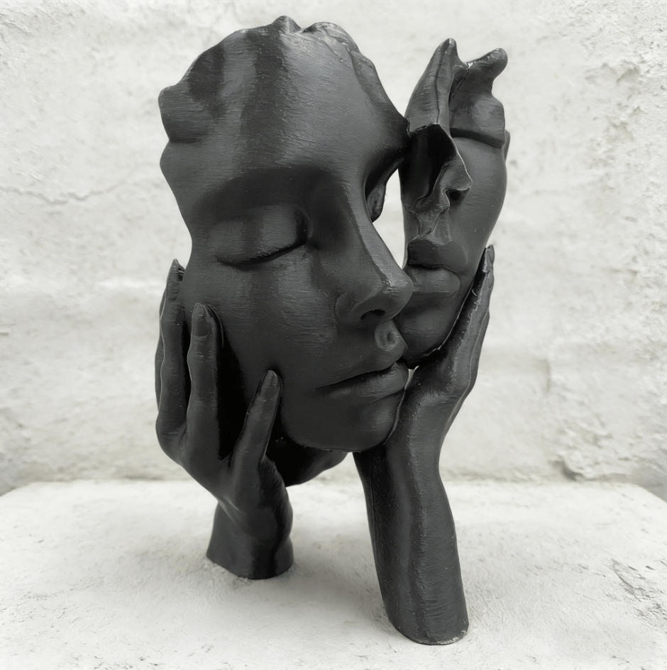 Scultura Astratta in Plastica  - Home Office Gif recensione e prezzo